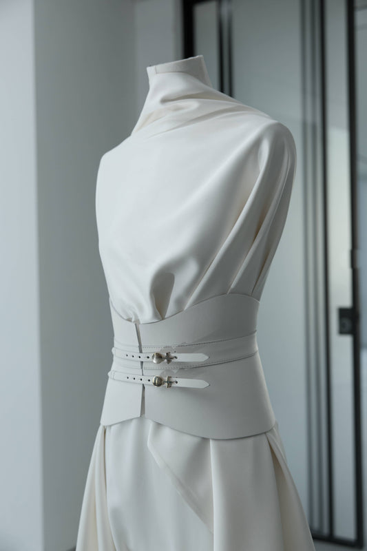Her Anima Leather Waist White Cincher