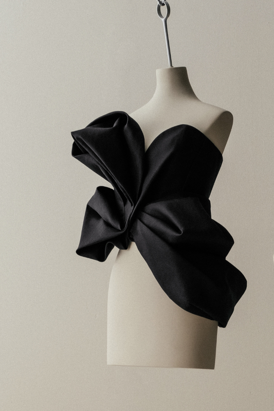 Her Lily Black Corset