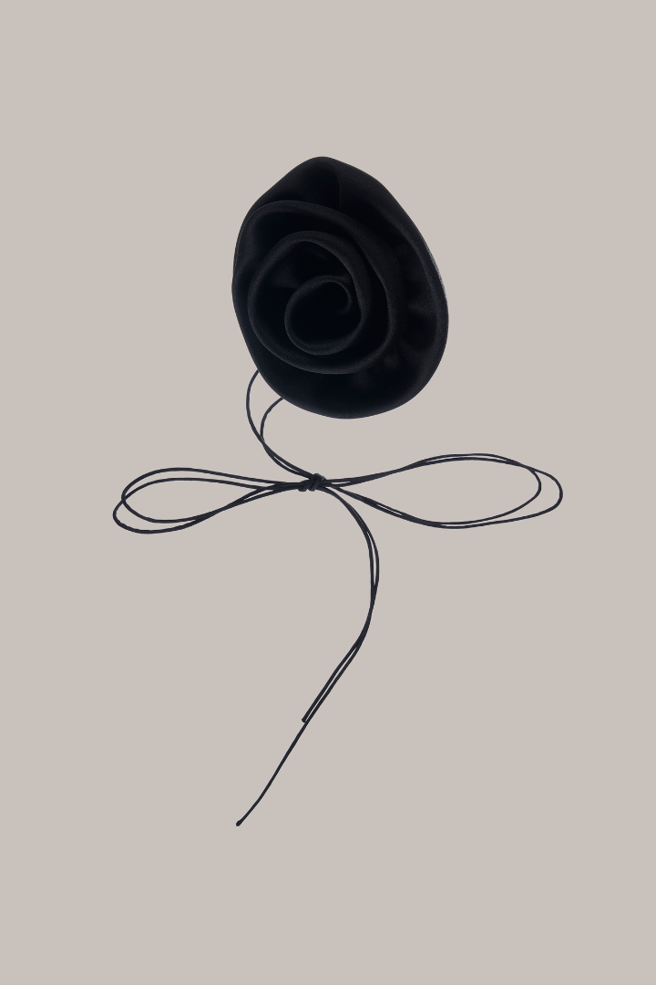 Her Rose Silk Black Chocker