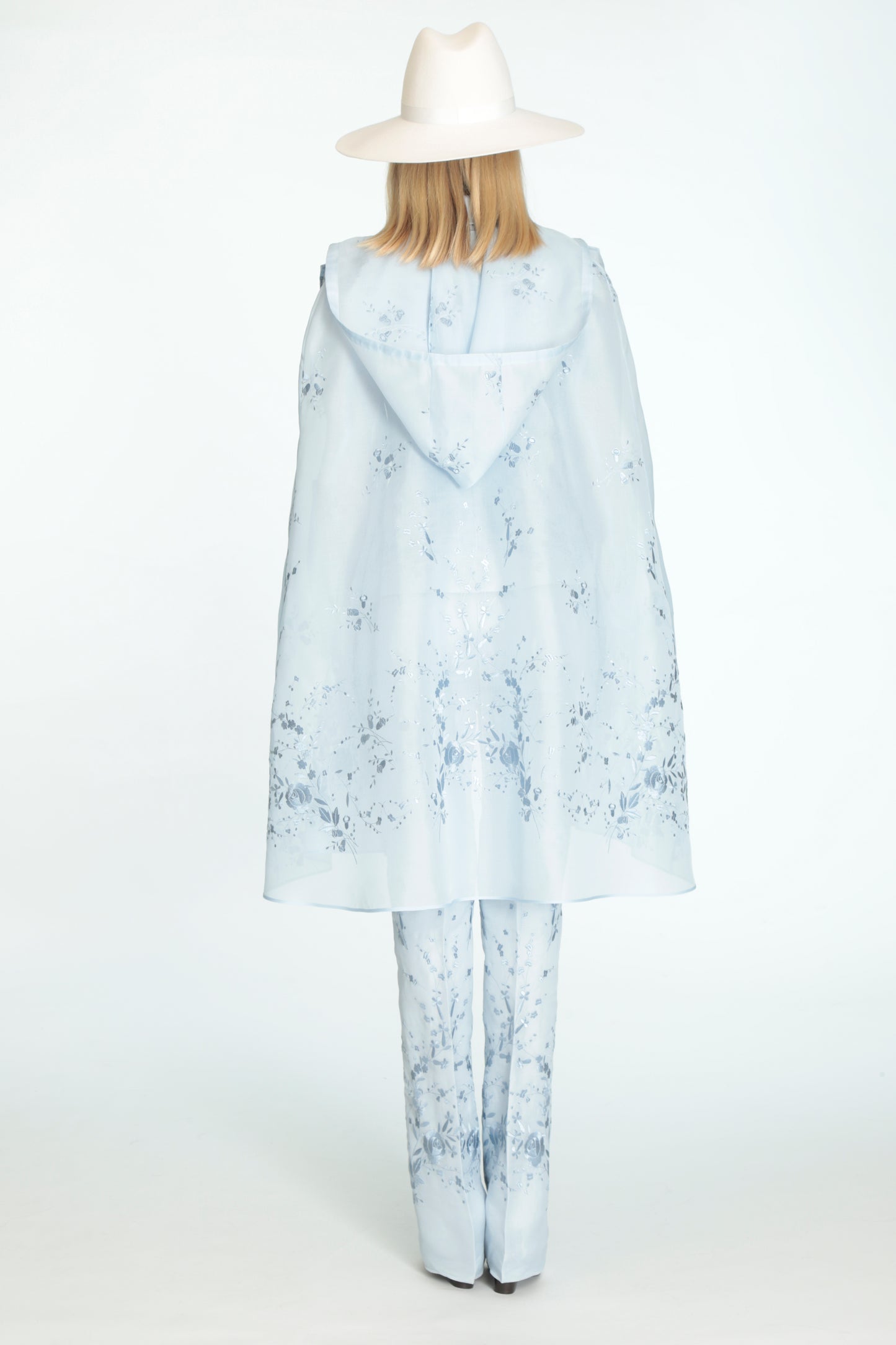 Floral Embroidered Fitted Trousers