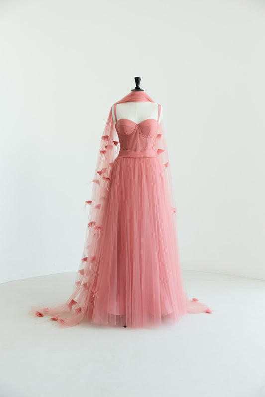 Her Make up Dramatic Maxi Skirt