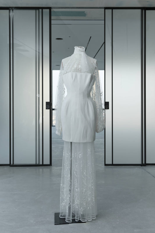 Her White Sculpture Corsage