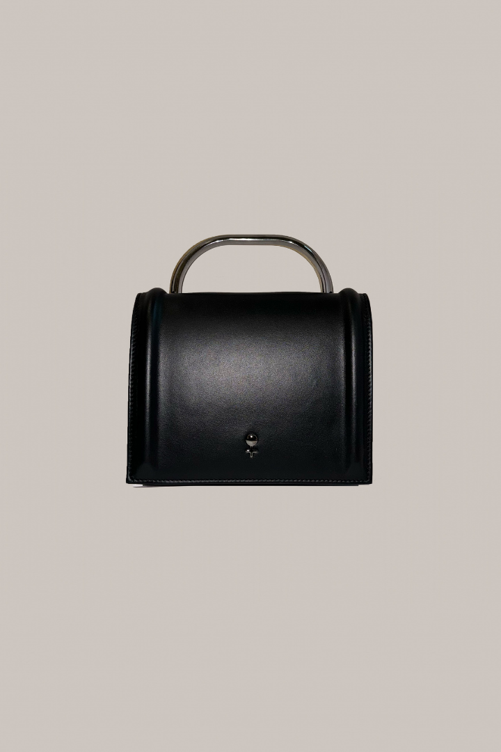 Her Anima  Black Bag