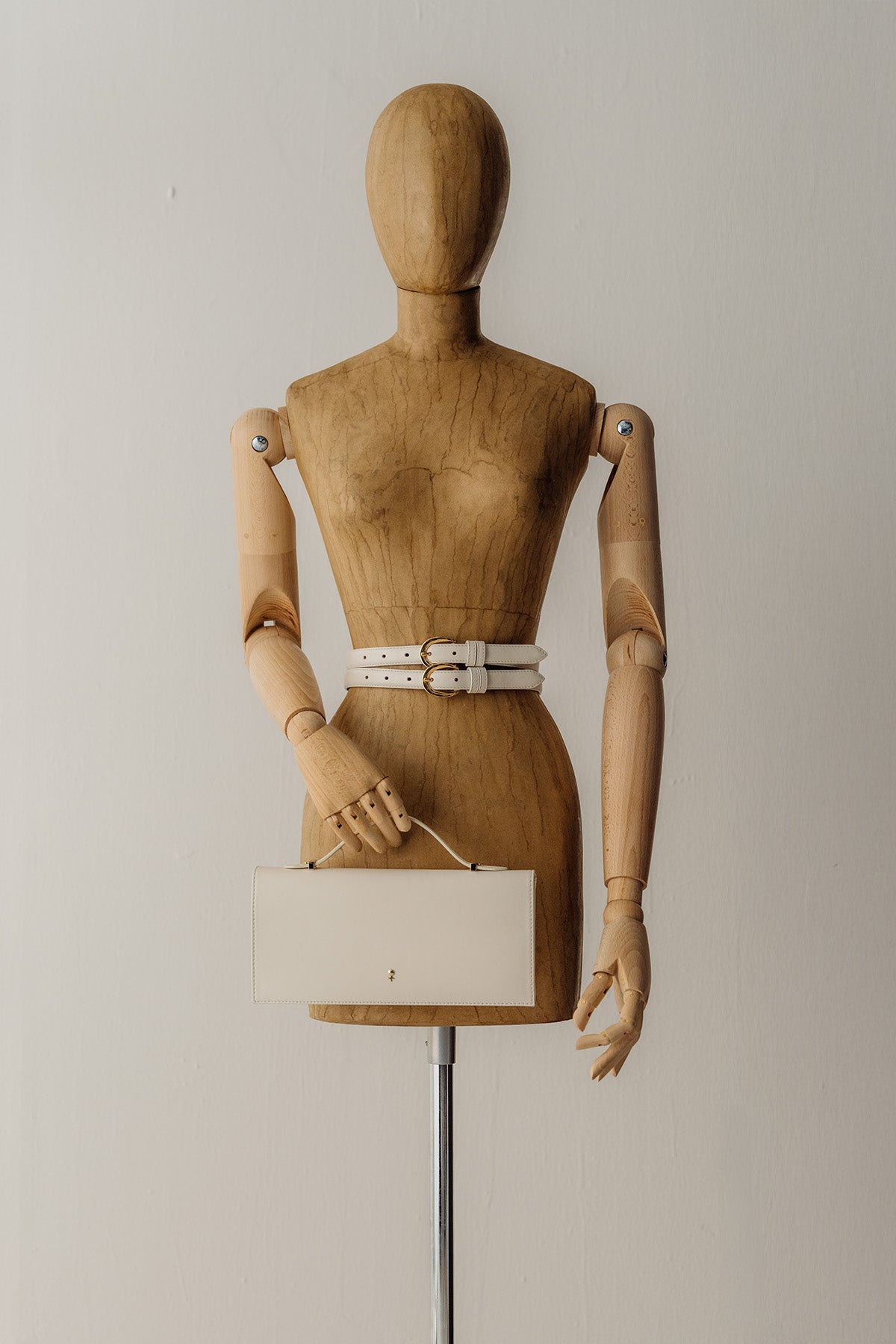 Her White Twin Belt