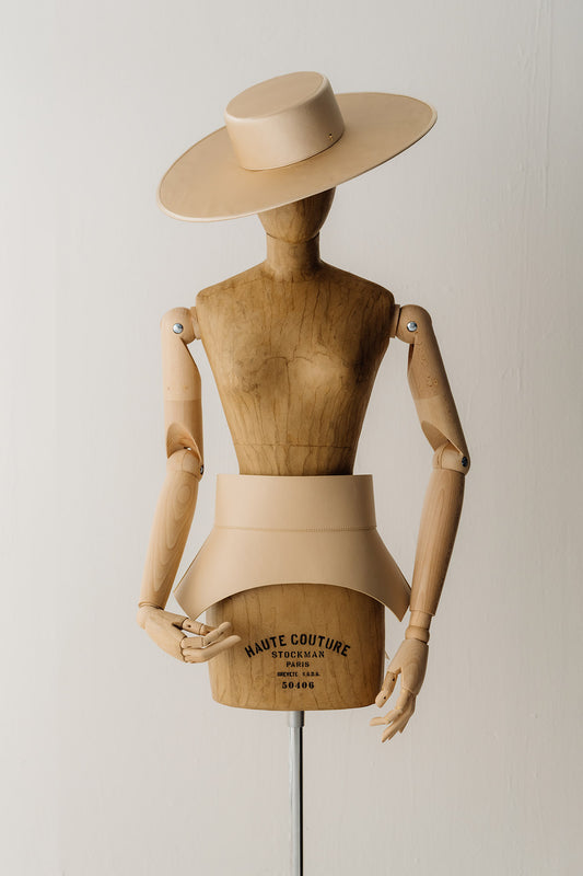 Her Beige Leather Cincher