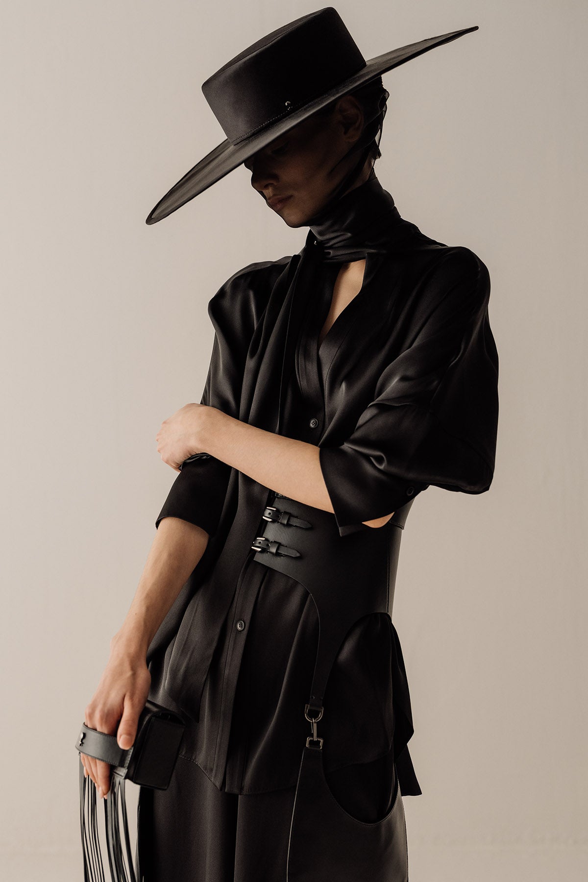 Her Black Fringes Corset Belt