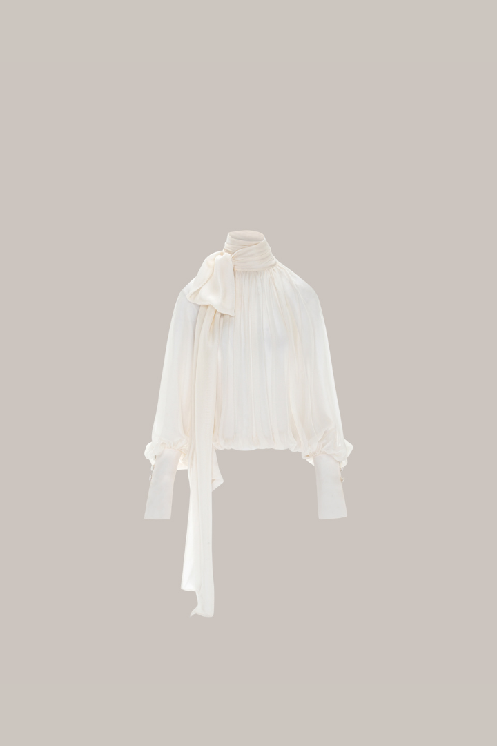 Her Gathered Bow Neck Off White Blouse