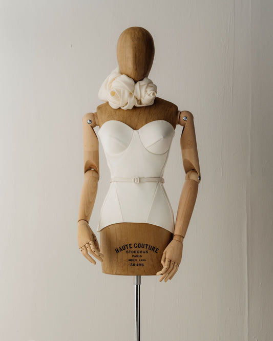 Her Corsage With Cups White