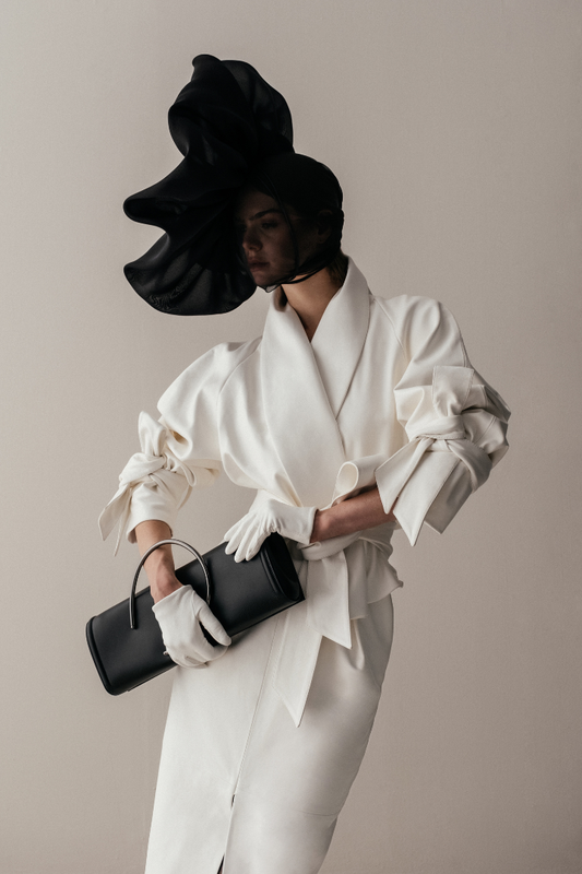 Her Shawl Collar Reglan White Jacket