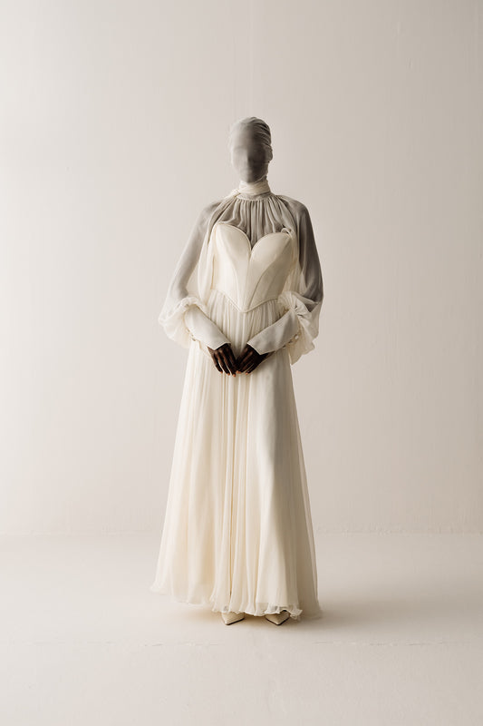 Her Full Fine Skirt With  Off white Lace